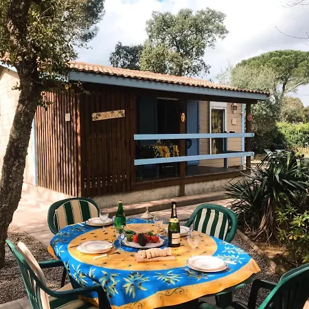 Chalet A Au Calme Sous Les Pins *