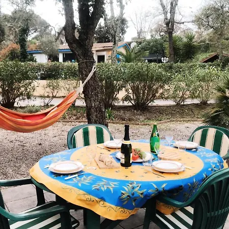 A Au Calme Sous Les Pins
