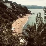 Σαλέ A Au Calme Sous Les Pins Gassin